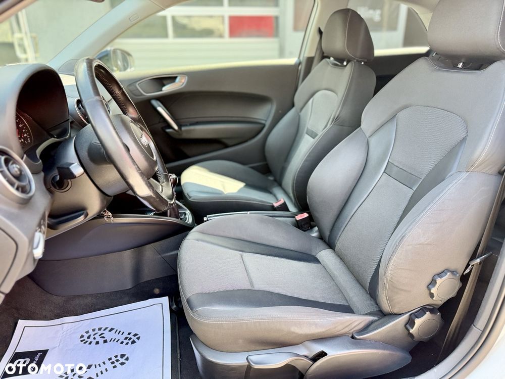 Audi A1 3-drzwiowe 1.2 TFSI S line edition m S line Sportpaket - 9