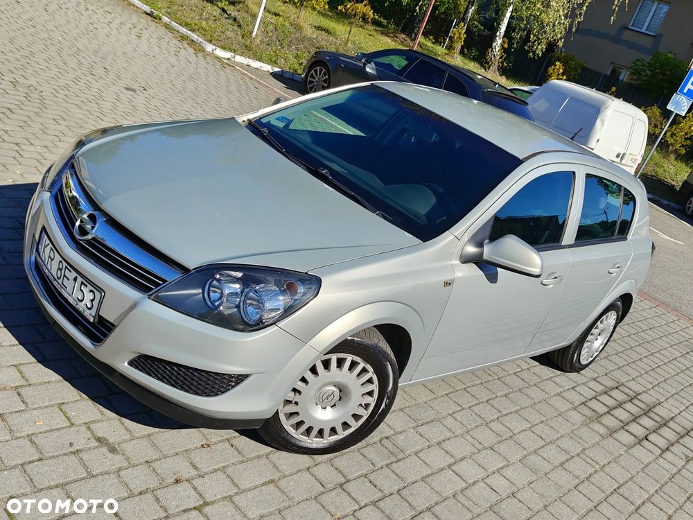 Opel Astra 1.7 CDTI Cosmo - 22