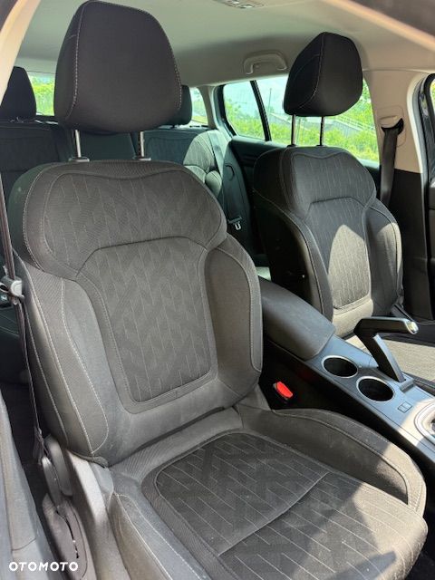 Renault Megane 1.6 SCe Limited - 37