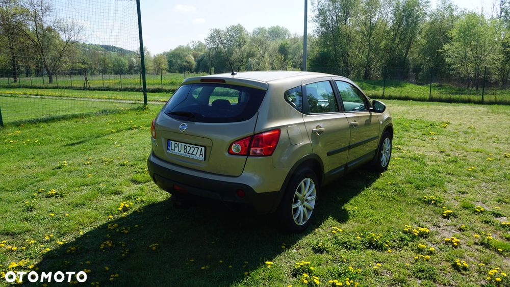 Nissan Qashqai - 14