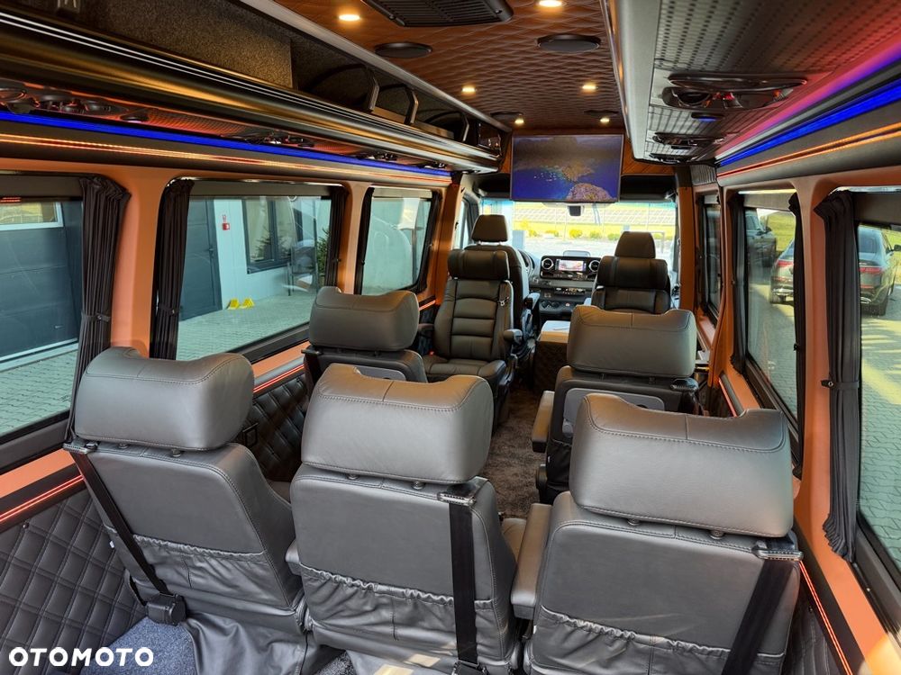 Mercedes-Benz Sprinter - 36