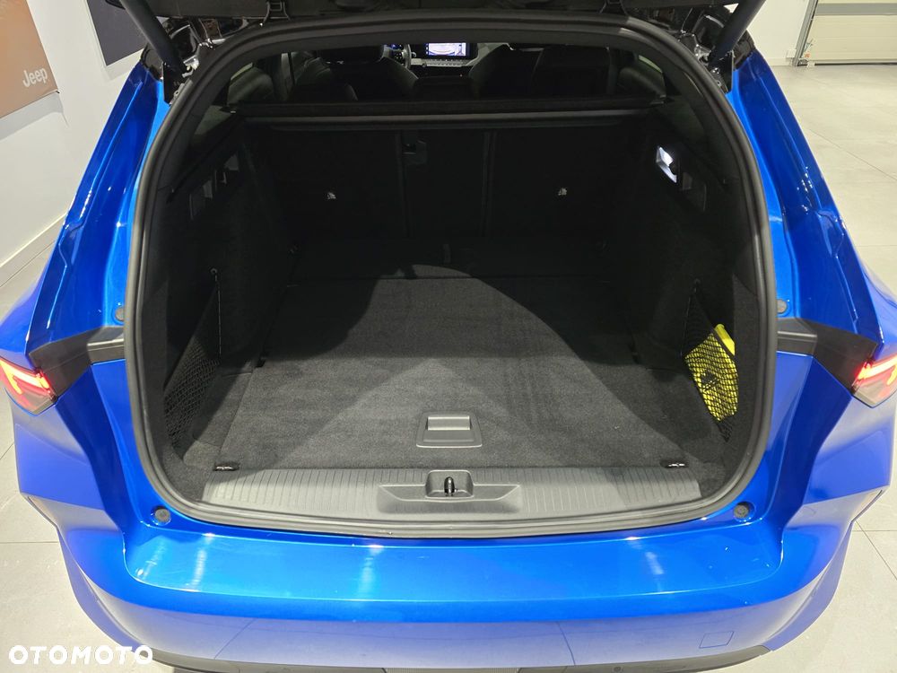 Opel Astra 1.2 T GS S&S - 10