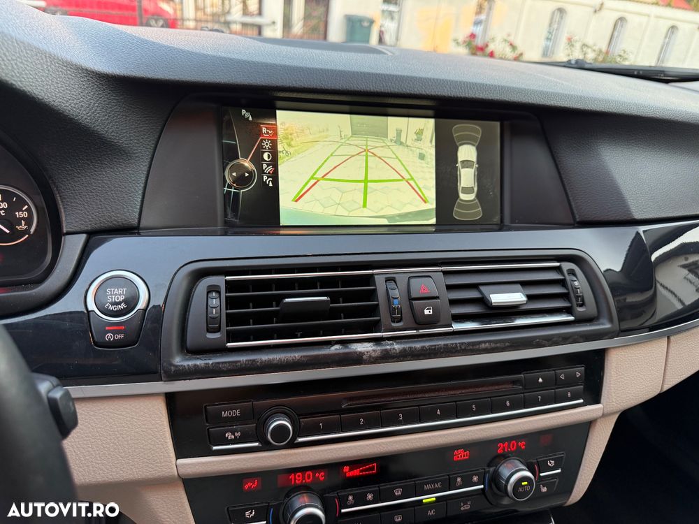 BMW Seria 5 525d xDrive Touring Aut. Luxury Line - 6