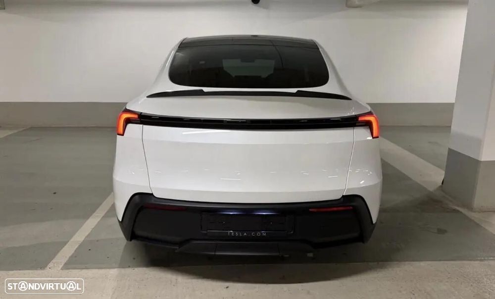 Tesla Model Y Tração Traseira - 3