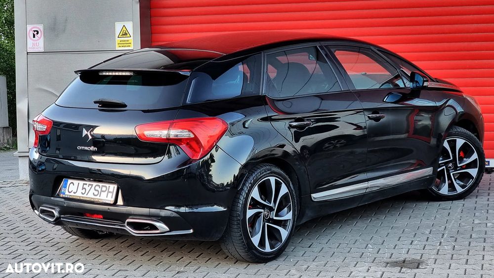 Citroën DS5 THP 155 SoChic - 22