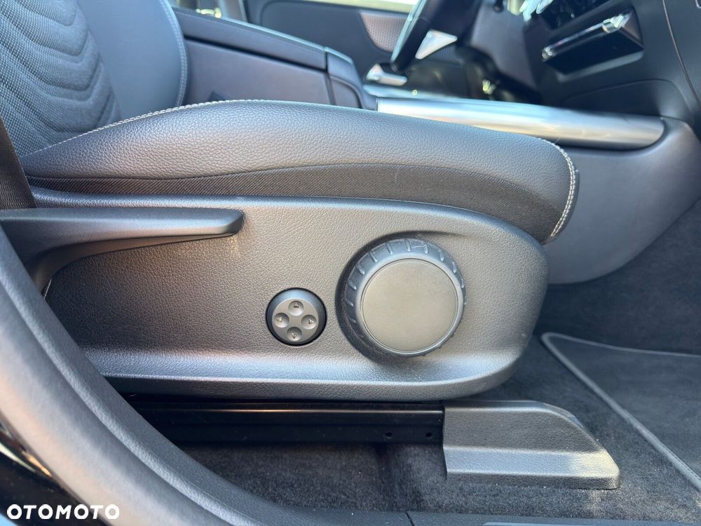 Mercedes-Benz EQA 300 66.5kWh 4-Matic Progressive - 23