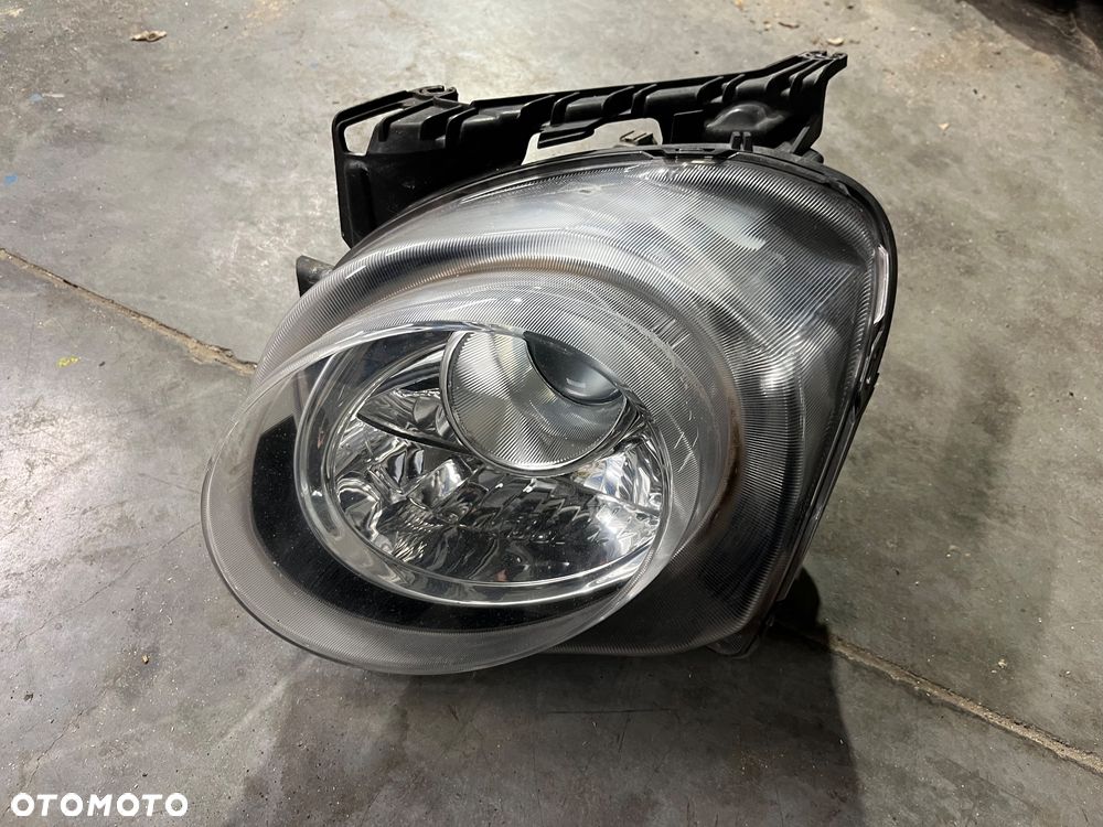 Lampa przednia lewa Nissan Juke F15 LIFT - 1