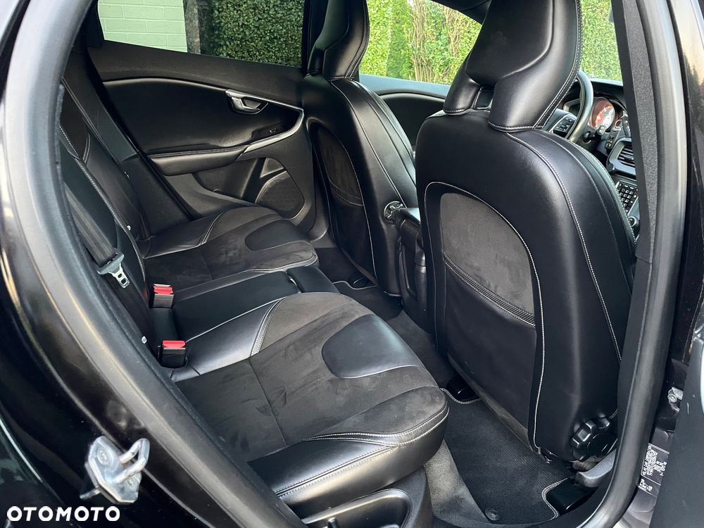 Volvo V40 D2 RDesign - 11