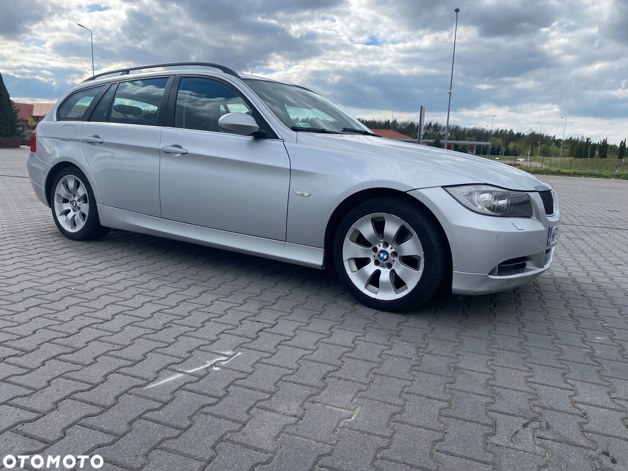 BMW Seria 3 330xd DPF Touring - 1