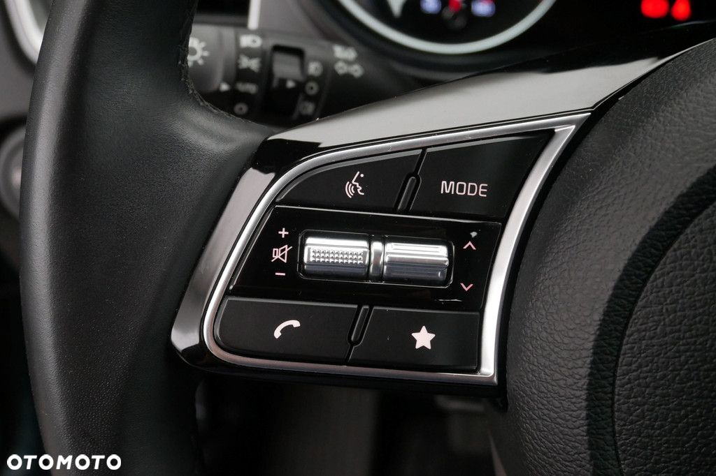 Kia Ceed 1.5 T-GDI M - 20