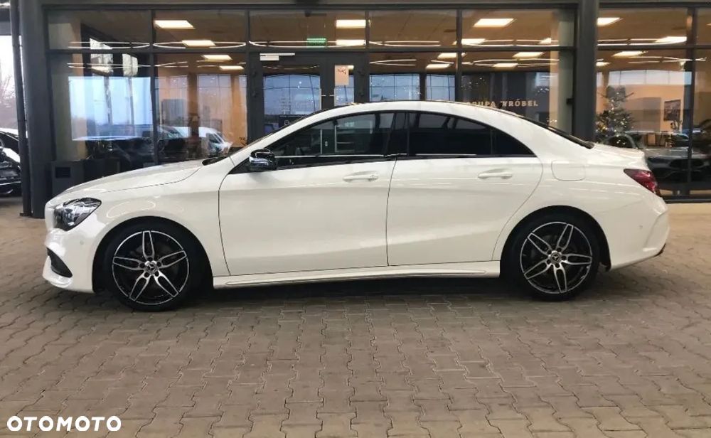 Mercedes-Benz Cla 2017 photo 2