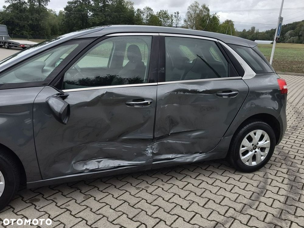 Citroën C4 Picasso - 27