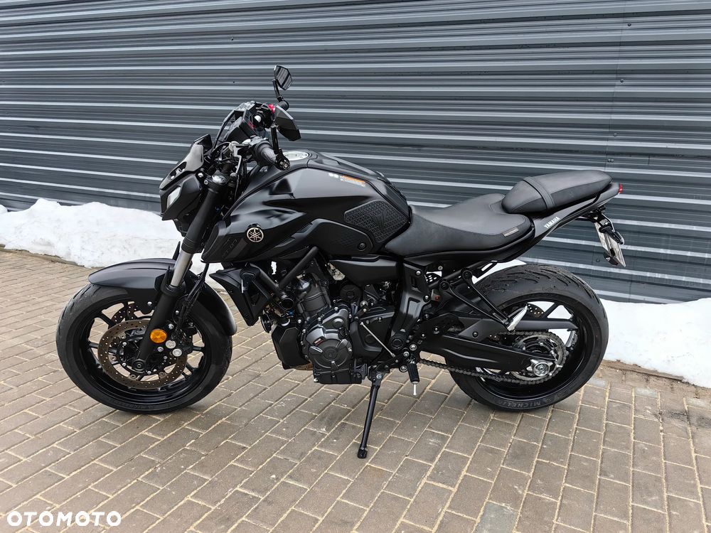 Yamaha MT - 6
