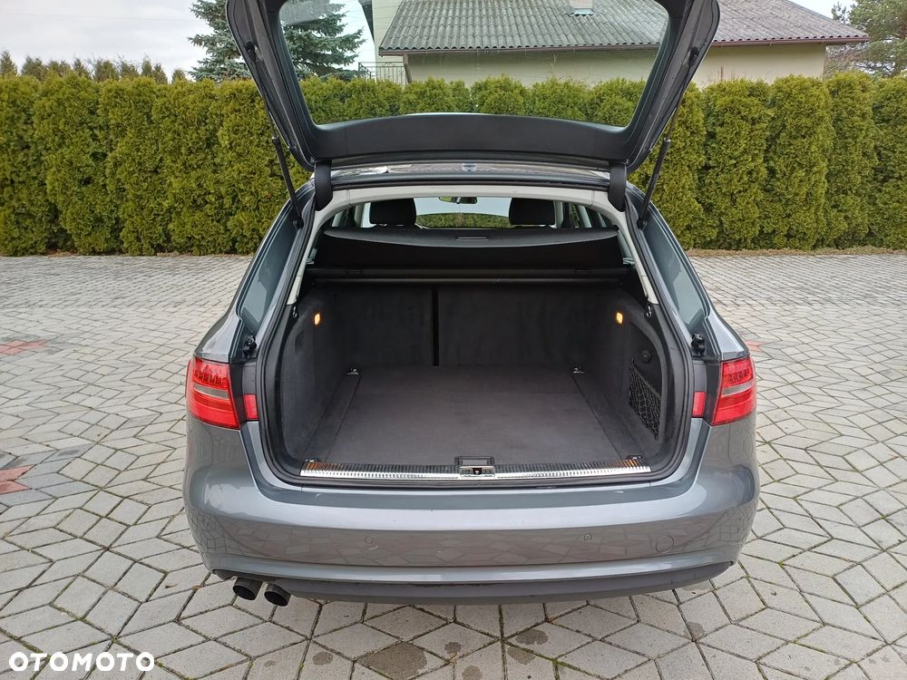 Audi A4 Avant 2.0 TDI 116g DPF Attraction - 27