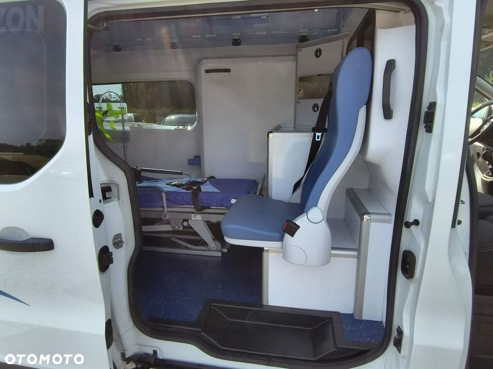Opel Vivaro - 23