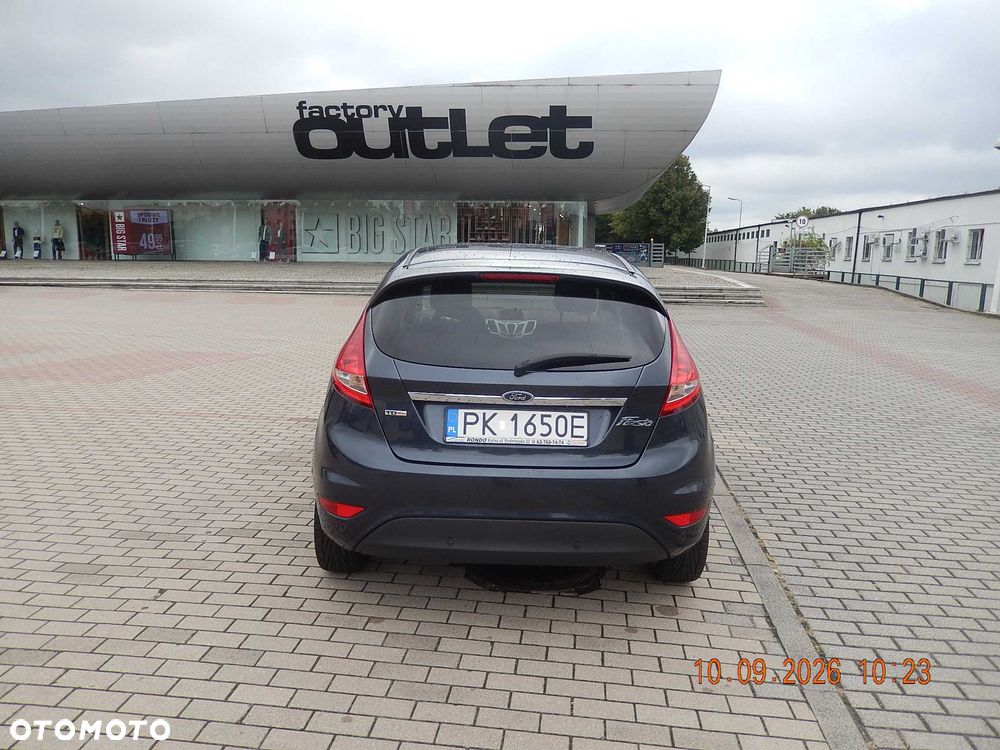 Ford Fiesta - 7