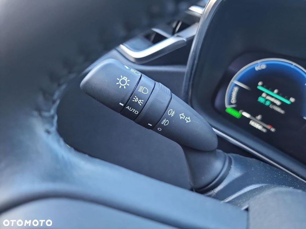 Toyota Corolla 1.8 Hybrid Style - 29