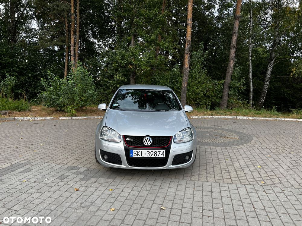 Volkswagen Golf V 2.0 TSI GTI - 2
