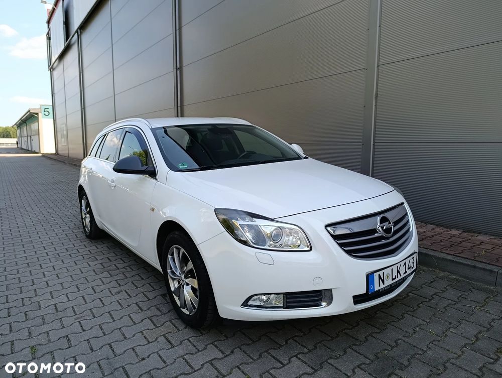Opel Insignia 1.6 T Cosmo - 1