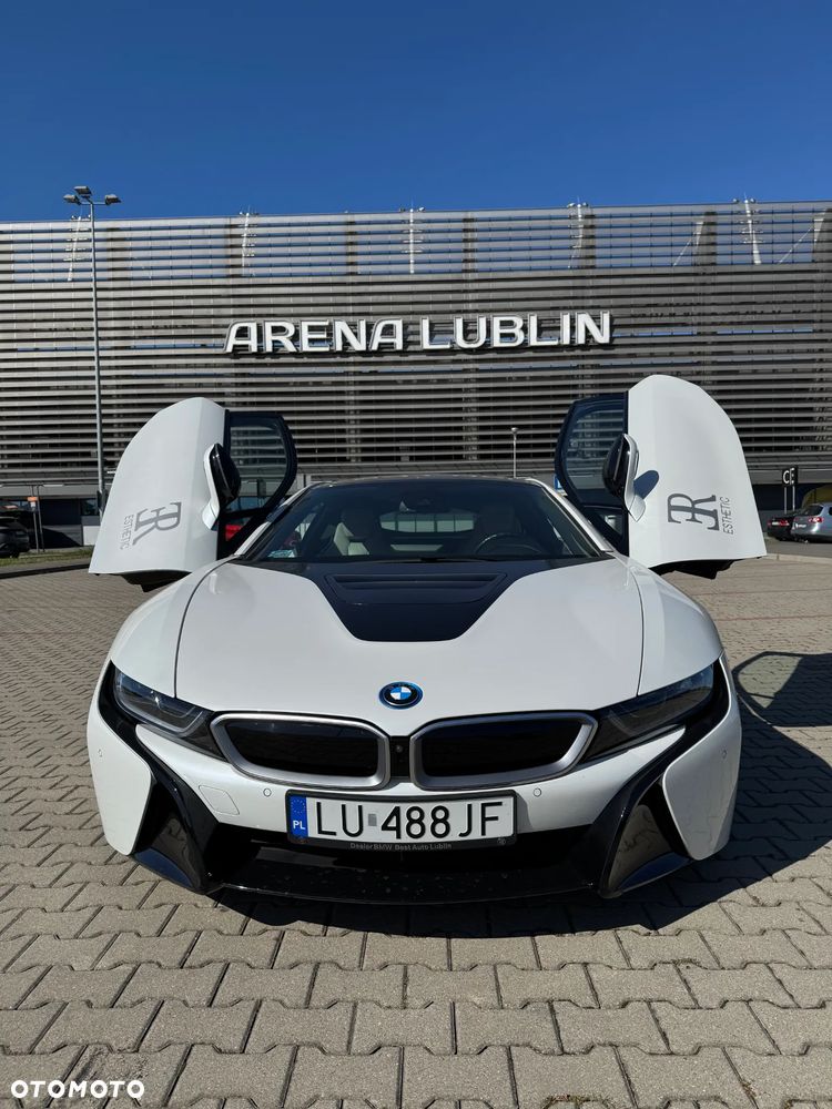 BMW i8 - 1