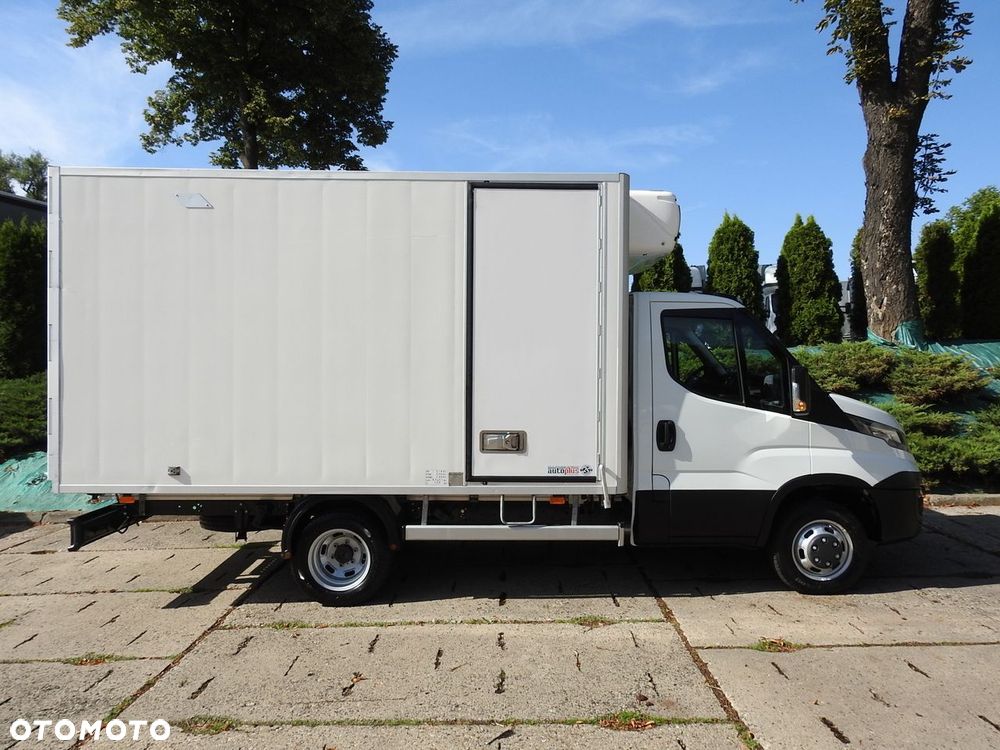 Iveco DAILY 35C15 KONTENER CHŁODNIA -12*C ZASILANIE 230V BLIŹNIACZE KOŁA  150KM - 8