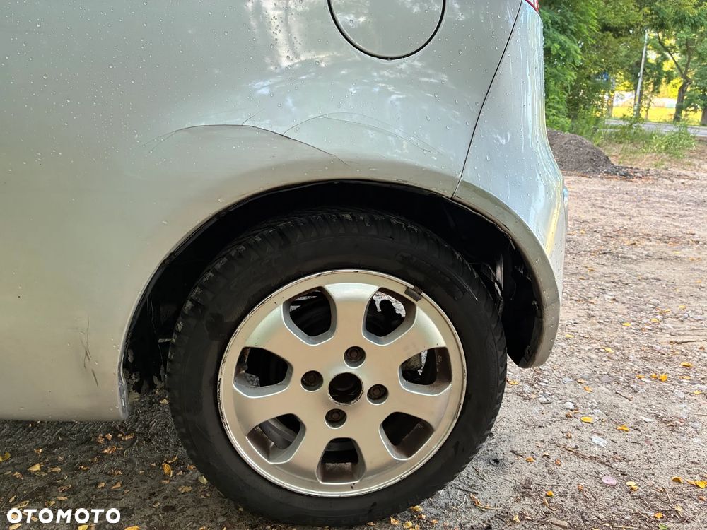 Mitsubishi Colt 1.3 Inform - 22