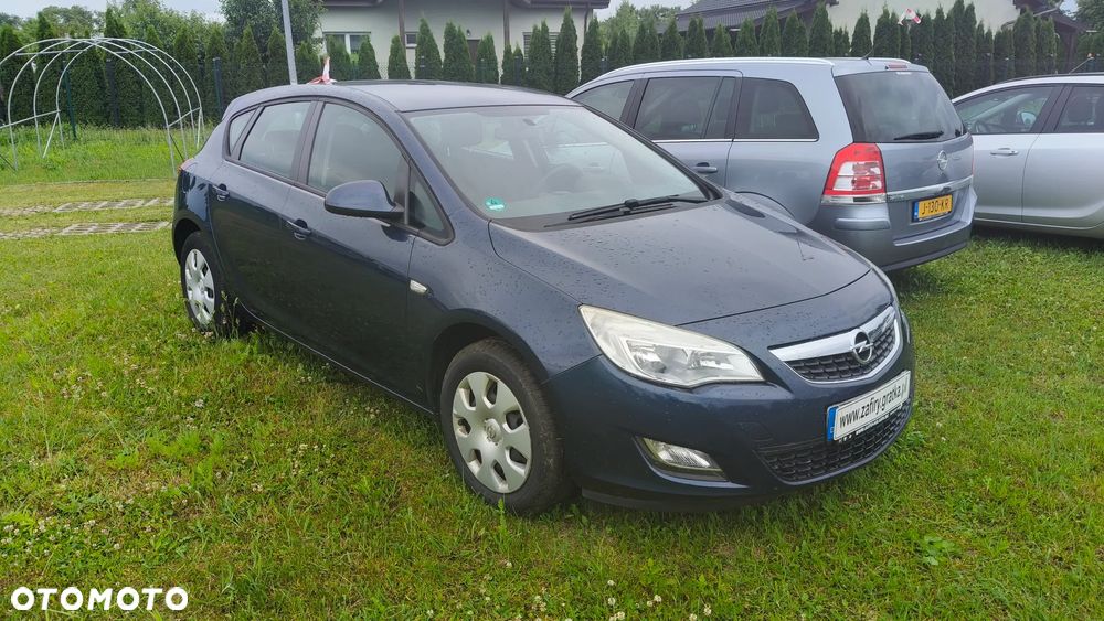 Opel Astra 1.4 EcoFLEX Design Edition - 3