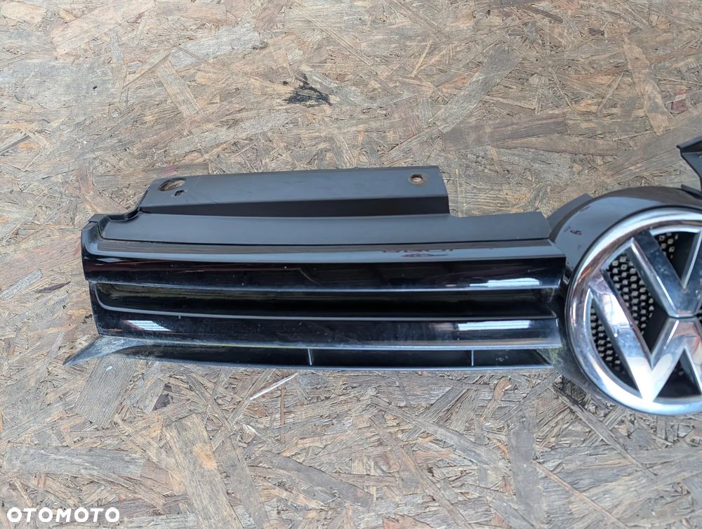 ATRAPA GRILL VW GOLF VI - 2