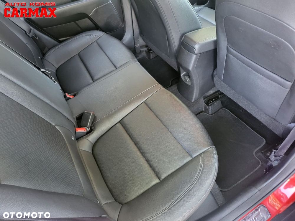 Kia Stonic - 28