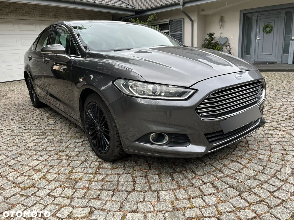 Ford Fusion - 28