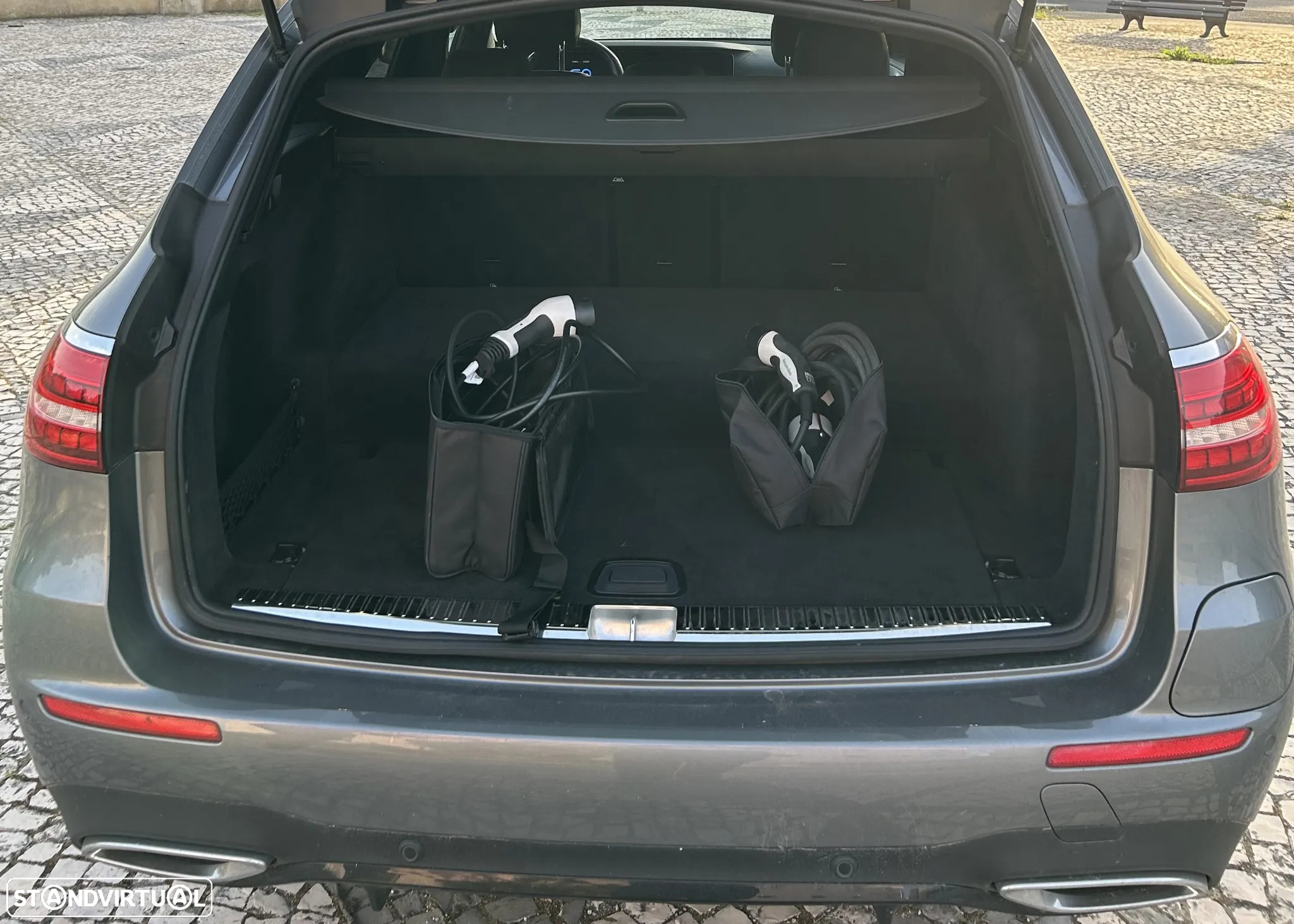 Mercedes-Benz E 300 de AMG Line - 15