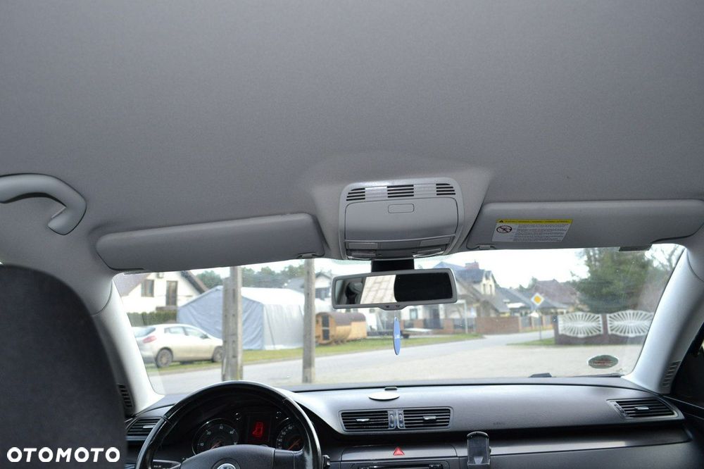 Volkswagen Passat - 23