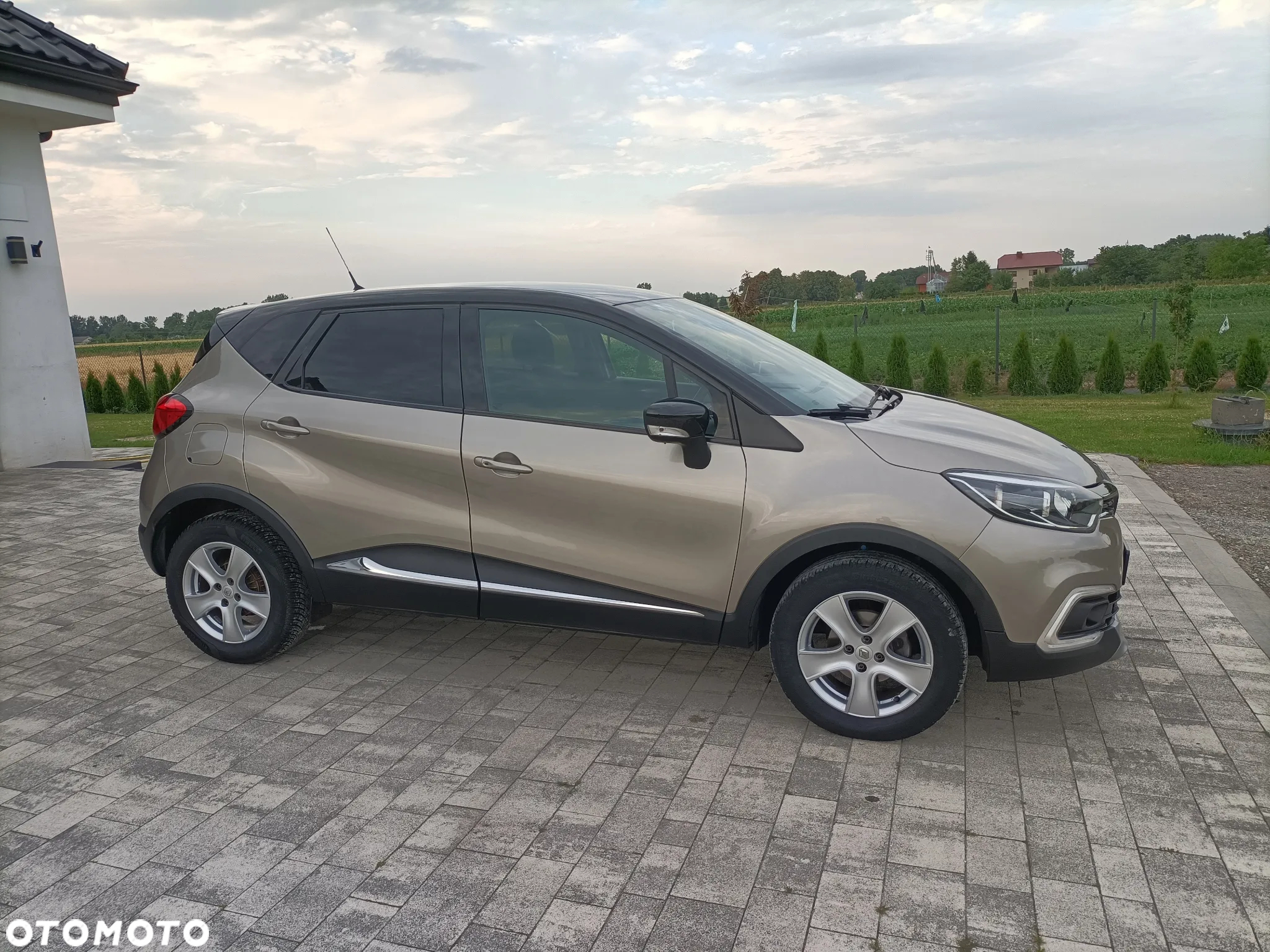 Renault Captur - 7