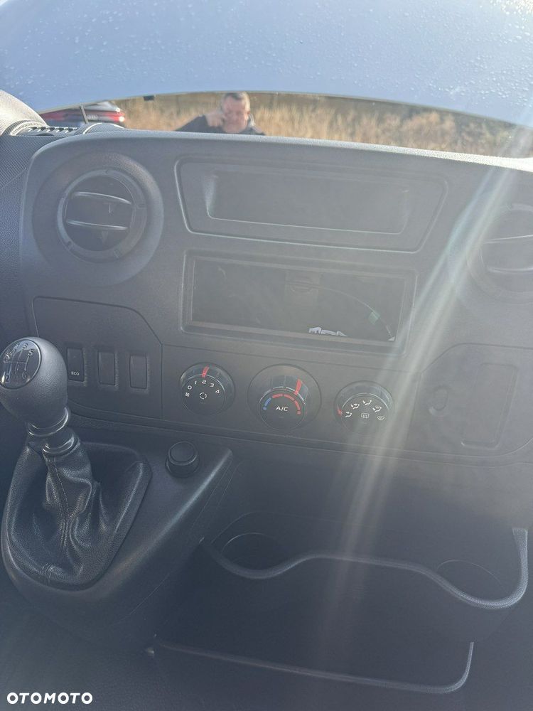 Renault Master - 15