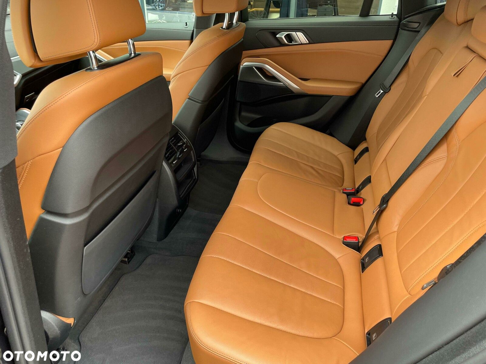 BMW X6 - 13