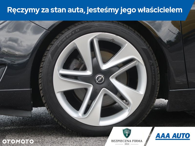 Opel Insignia - 16
