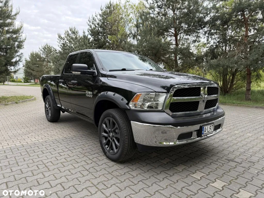Dodge RAM 1500 5.7 4x4 - 5