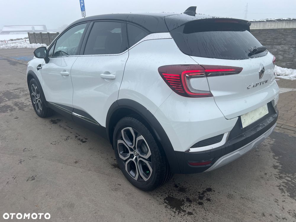 Renault Captur TCe 90 BUSINESS EDITION - 4