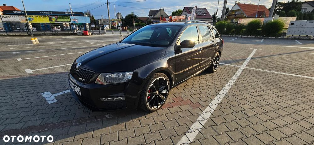 Skoda Octavia 2.0 TDI DSG RS - 3