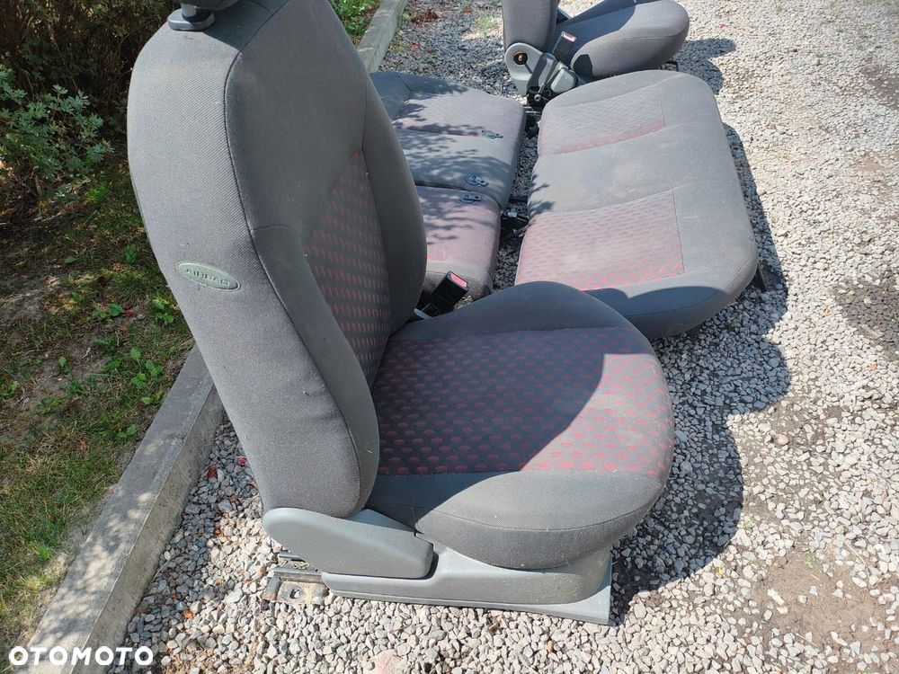 FORD FIESTA MK6 02- FOTELE KOMPLET 5-DRZWI - 8
