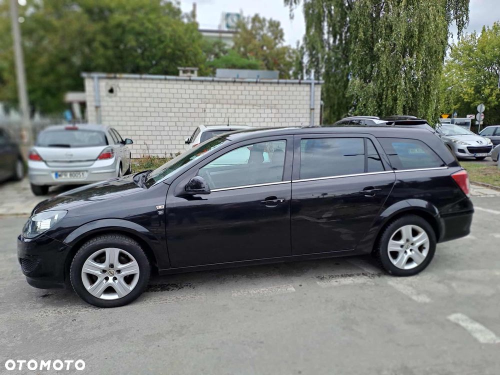 Opel Astra 1.6 - 9