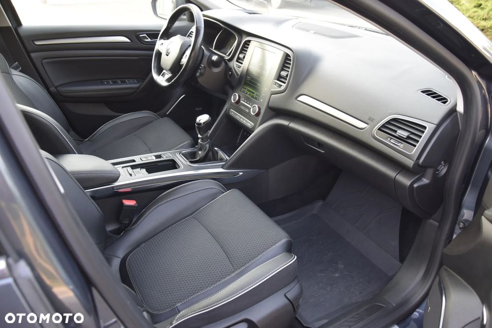 Renault Megane 1.6 dCi Energy Bose - 13