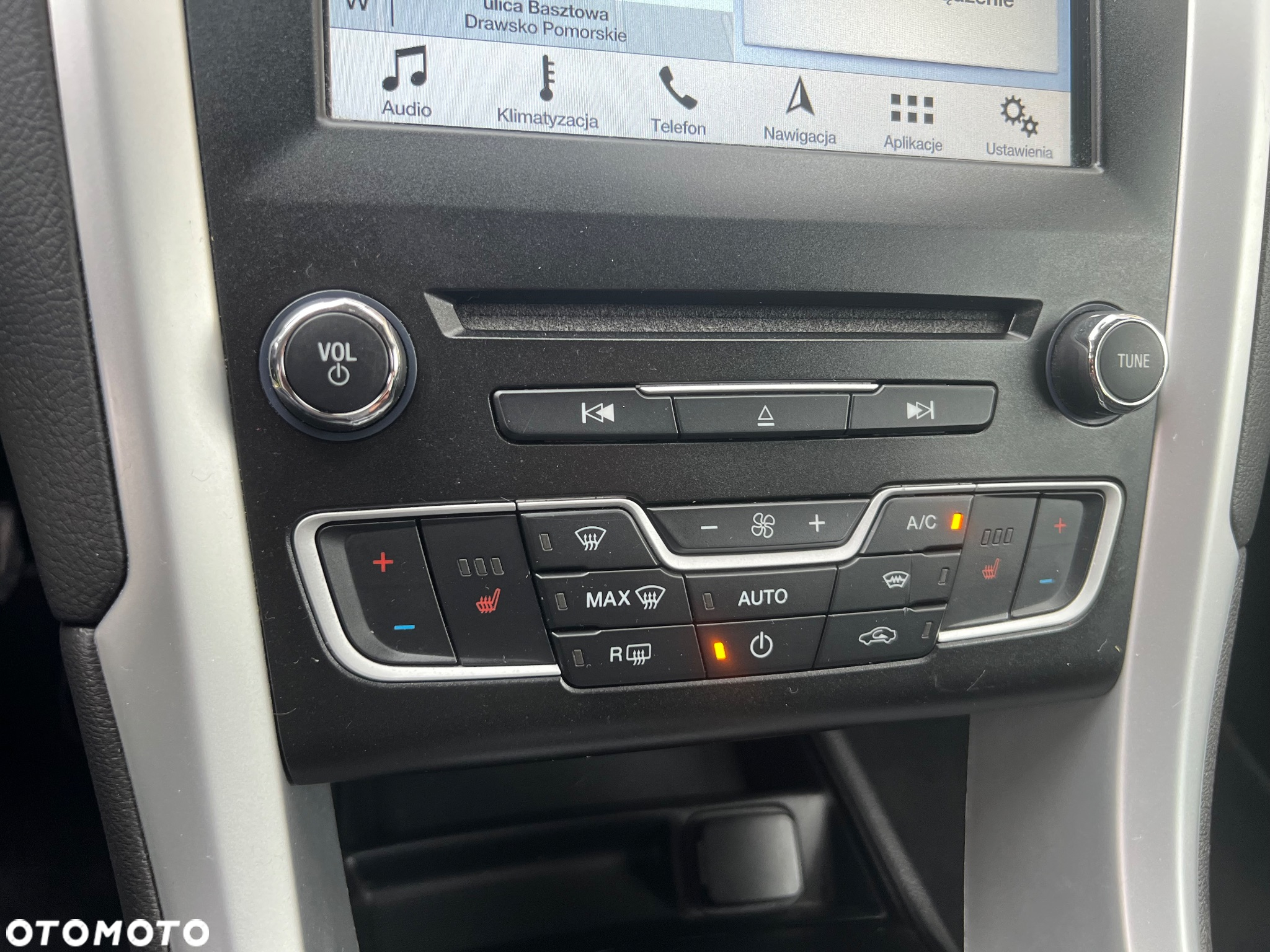 Ford Mondeo 1.5 TDCi Ambiente - 23