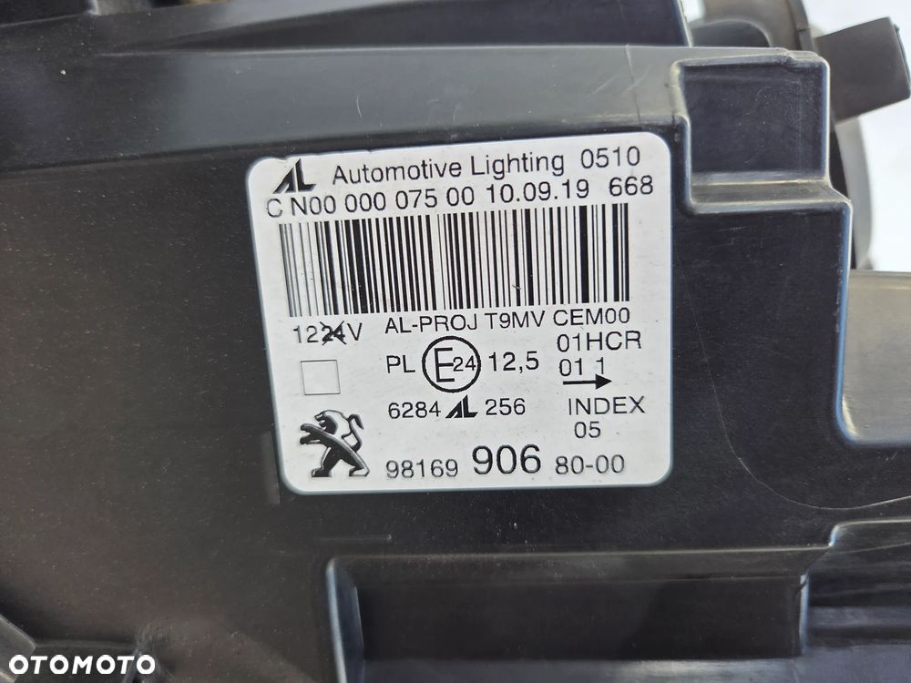 Lampa przednia lewa Peugeot 308 T9 LIFT  9816990680 - 18
