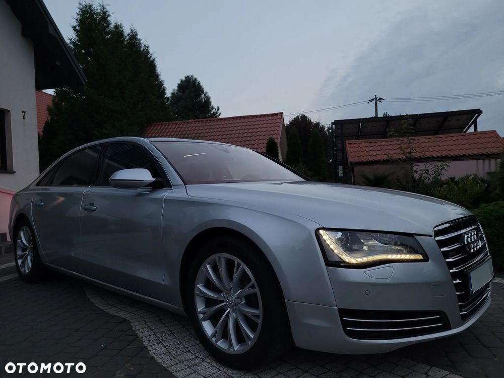 Audi A8 - 12
