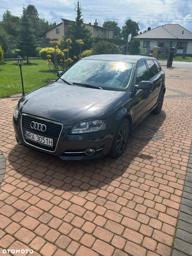 Audi A3 Sportback 2.0 TDI DPF Ambiente - 1