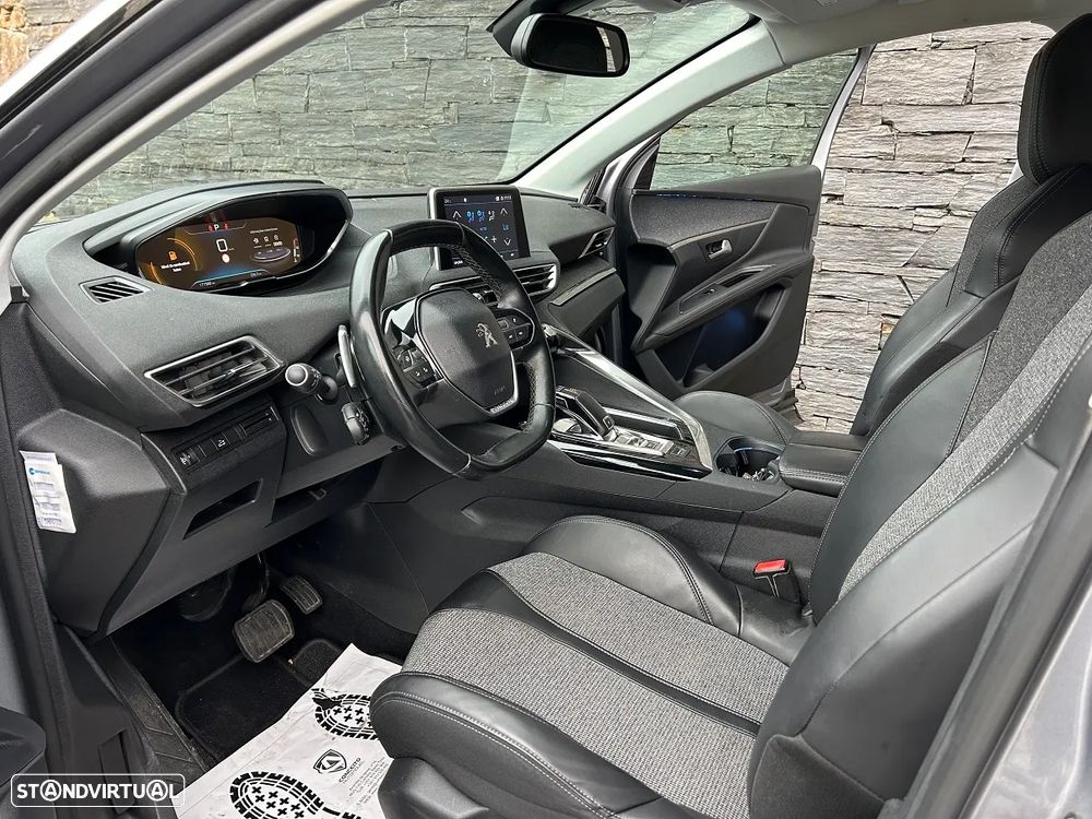 Peugeot 3008 BlueHDi 130 Stop & Start EAT8 Allure Pack - 10