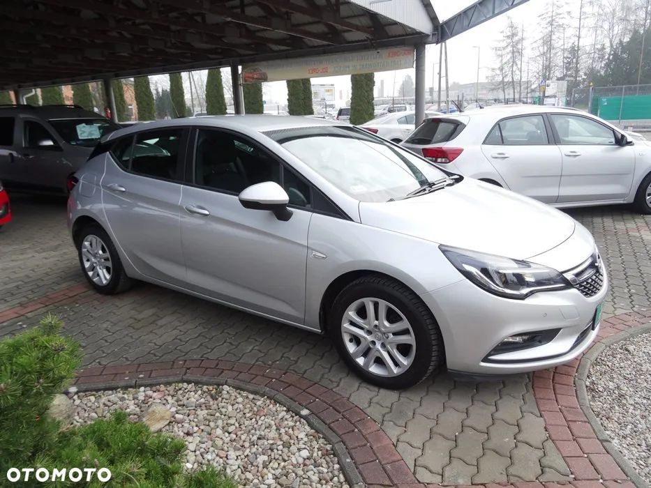 Opel Astra 1.4 T GPF Enjoy - 4
