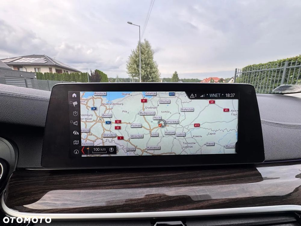 BMW Seria 5 520d Luxury Line - 29