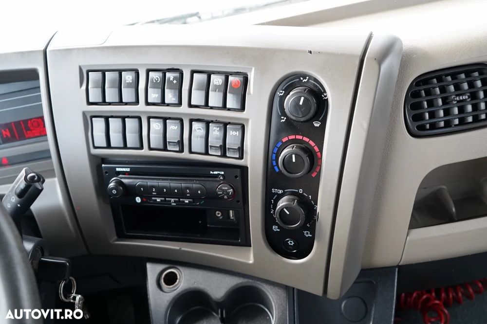 Renault KERAX / 4x4 / BETONIERĂ 5m³ / MANUALĂ / - 30